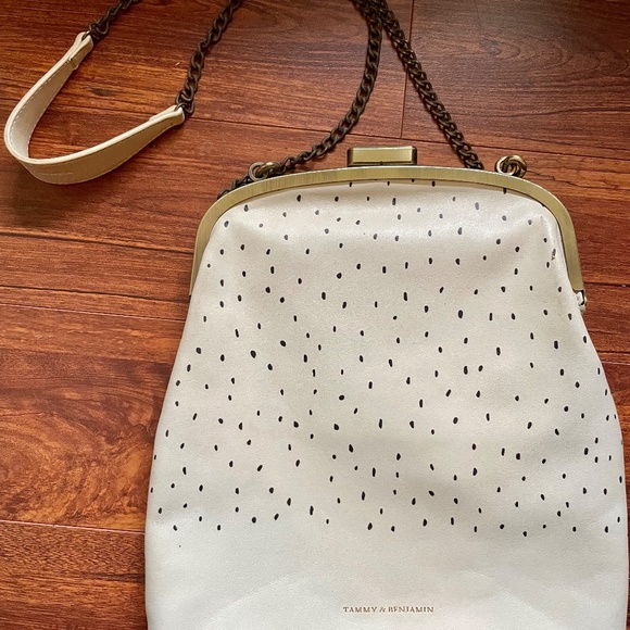 Tammy and Benjamin Leather Clasp Bag (Over the Shoulder or Clutch) - Picture 4 of 8